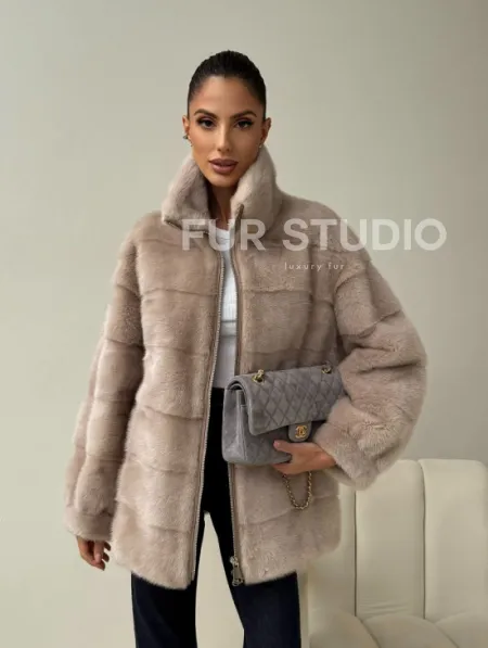 Норковая куртка стойка воротник - фото 9