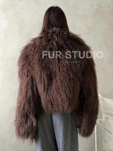 Модный полушубок из ламы - фото 4