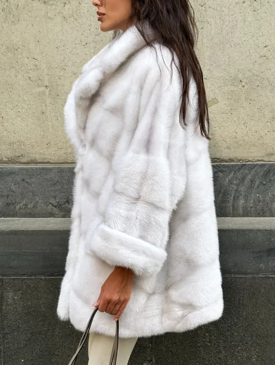 Светлый полушубок из натурального меха норки, английский воротник - фото 4