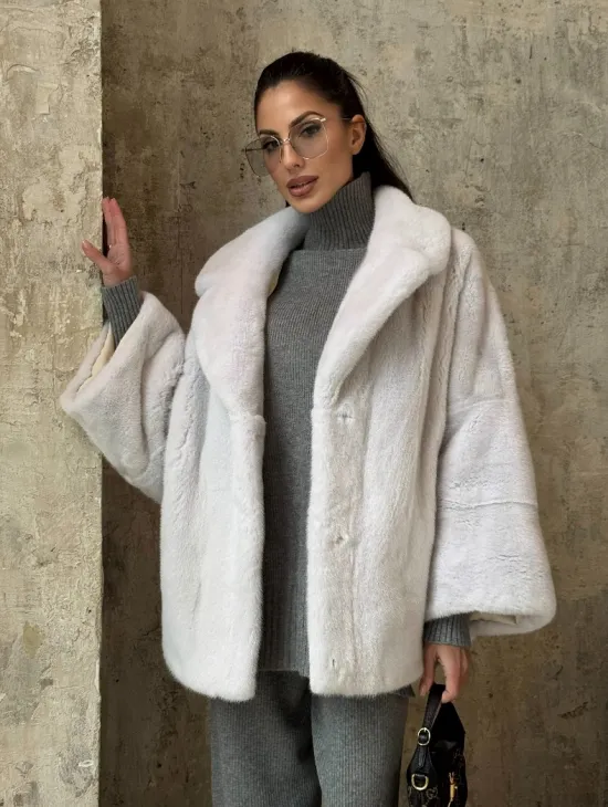 Шуба автоледи из импортной плюшевой норки White с английским воротником - фото 0