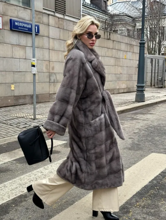 Шуба - кимоно под пояс из меха аукционной норки с английским воротником - фото 9