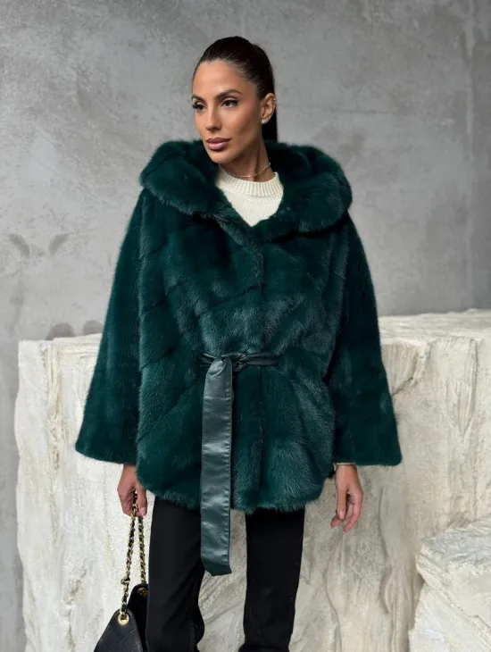 Норковый полушубок с капюшоном - фото 10