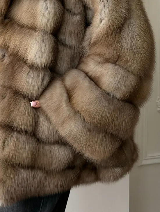 Шуба оверсайз из куницы - фото 1