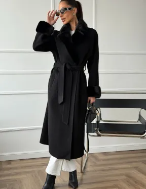 Черное пальто с мехом норки - фото 5