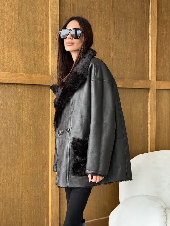 Коричневая двухсторонняя дубленка на овчине тиградо - фото 11