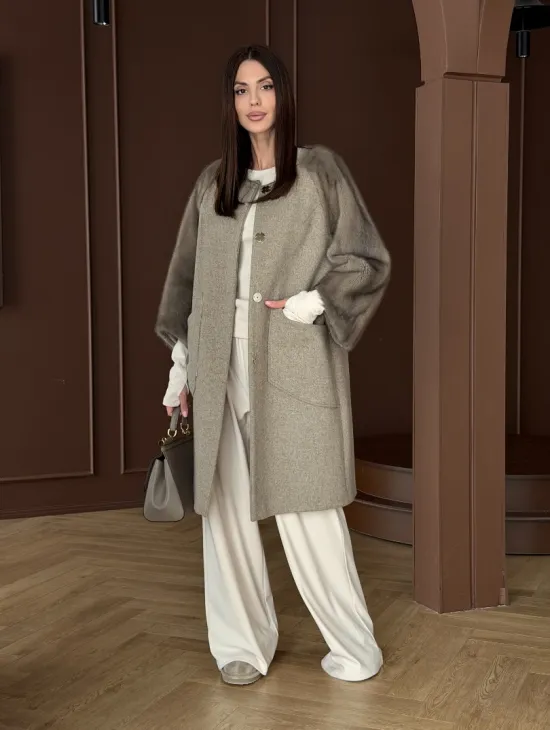 Женское пальто с меховыми рукавами из норки - фото 11