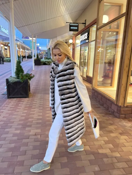 Жилет из меха орилага под шиншиллу - фото 3