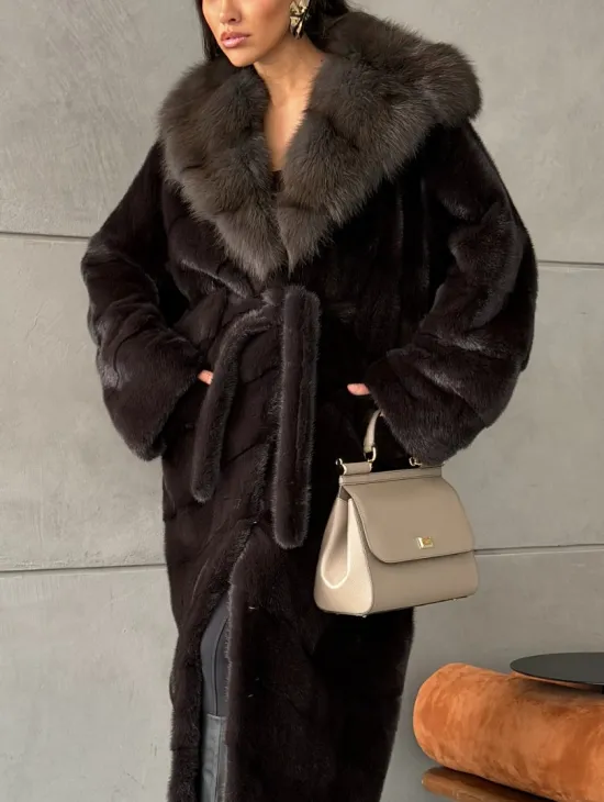 Шуба норковая с капюшоном из меха куницы - цвет уголь - фото 3